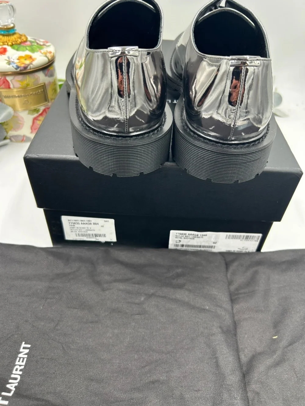 **************Men’s Saint Laurent Soft Laminator Army 20 Derby Shoes.  Size 42/9